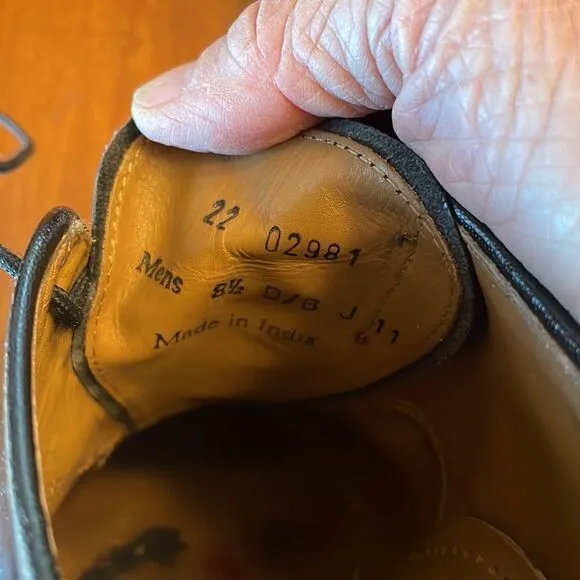 Johnston &amp; Murphy Optima Comfort Black Cap Shoes - 8.5