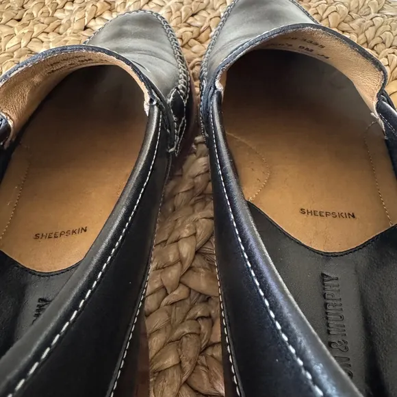 Johnston &amp; Murphy Vero Cuoio Handcrafted Leather Penny Loafer Sheepskin Shoes 9