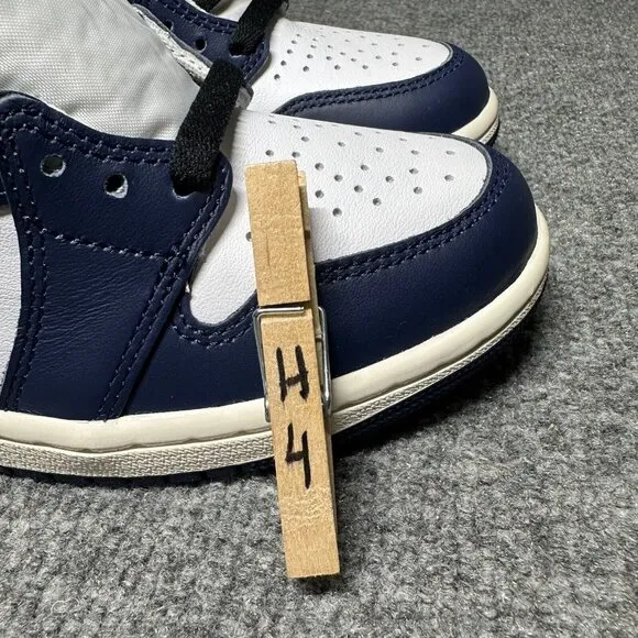 Jordan 1 Retro High OG Midnight Navy Shoes DZ5485-401 Mens 5 / Womens 6.5