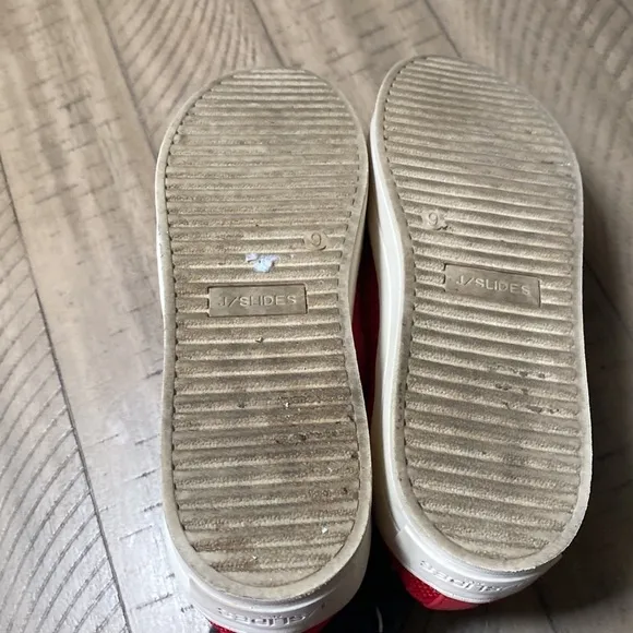 J/Slides Hilo 9  Knit Slip On Platform Sneaker shoes COLOR RED size 9