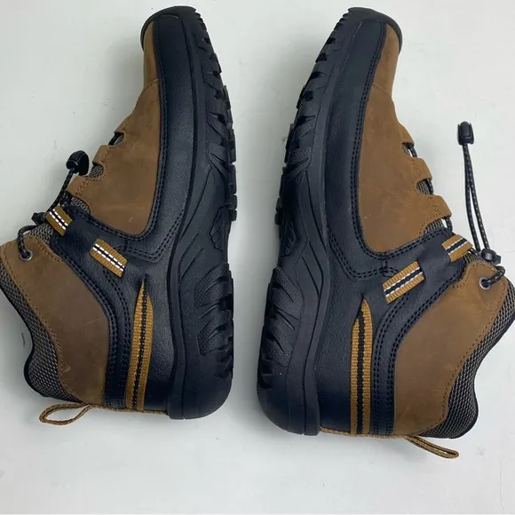 Keen Big Kids Targhee Waterproof Hiking Boots Size 6 NWOT
