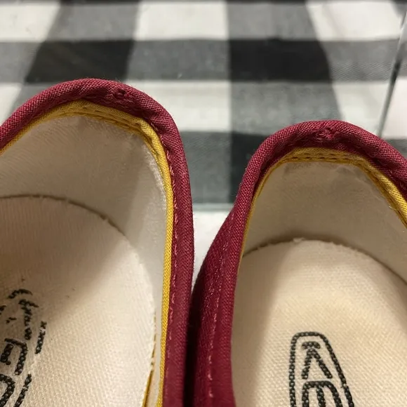 Keen Elsa Canvas Sneakers Shoes Women's Size 8.5 Red Breathable Lace up