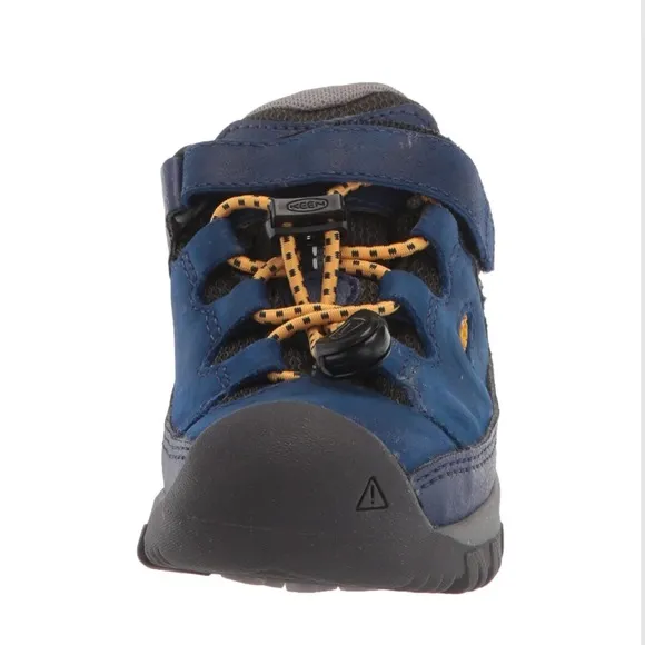 KEEN EUC Targhee Low Waterproof Hiking Shoes