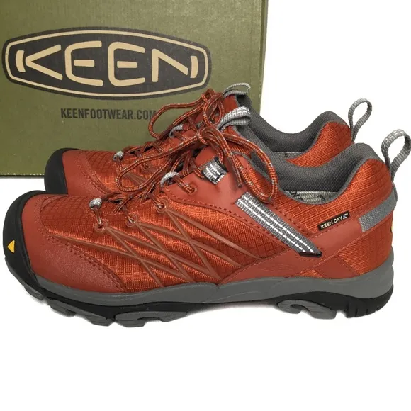 Keen Hiking Trekking Men's Shoes NIB Size 7.5