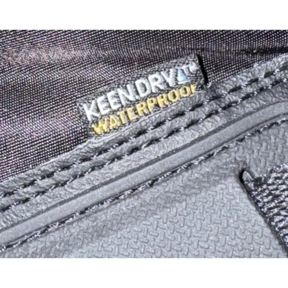 KEEN Hoodromeo Mens Slip On Waterproof Insulated Winter Snow Boots Size 11 Black