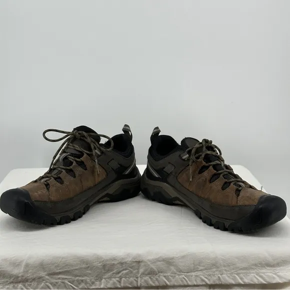 Keen Men's Brown Targhee III Hiking Shoes
