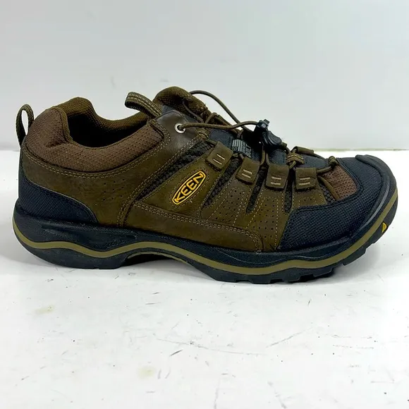 KEEN Men's Circadia Low Height Comfortable Waterproof Hiking Shoes