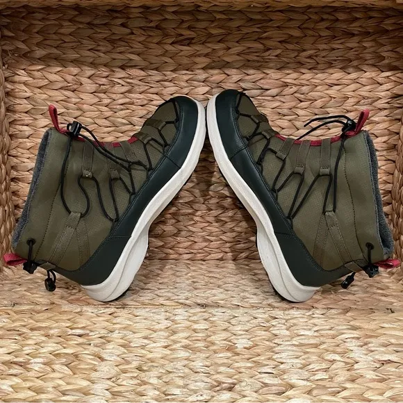 Keen Uneek Chukka Waterproof Sneaker Dark Olive