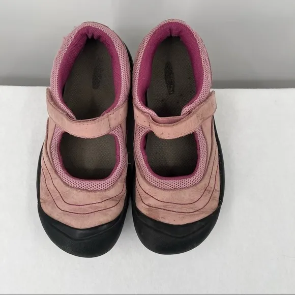 KEEN Youth Pink Maryjane slip on shoes size: 6