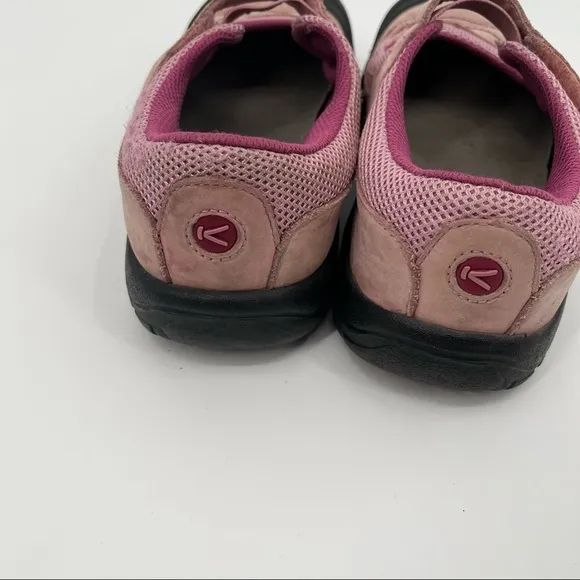 KEEN Youth Pink Maryjane slip on shoes size: 6