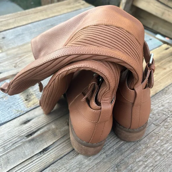 Kenneth Cole Gentle Souls boots WMNS‎ 9 - P01