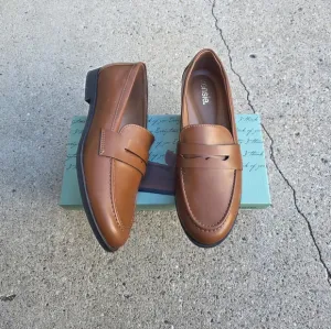 Kenzie Comfort Loafer Women Size 9