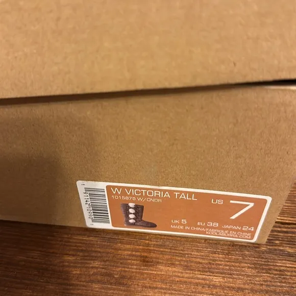 Koolaburra boots nib