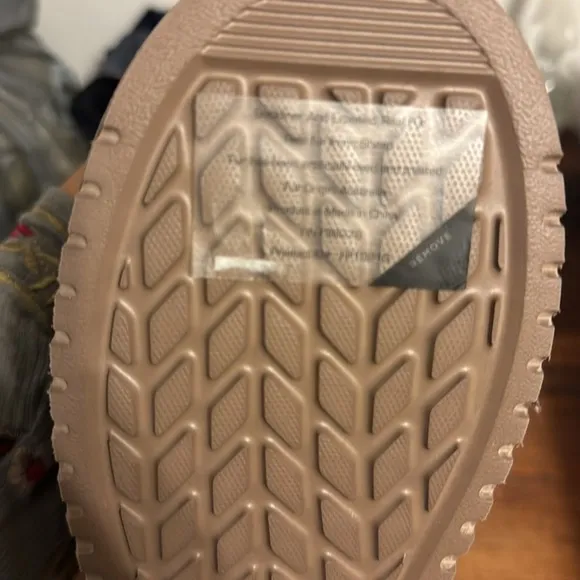 Koolaburra boots nib
