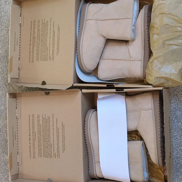 Koolaburra by UGG Tan Boots Women's size 5