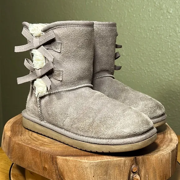 KOOLABURRA by UGG Victoria Women’s Short Winter Boots