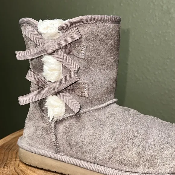 KOOLABURRA by UGG Victoria Women’s Short Winter Boots