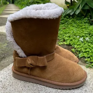 Koolaburra by UGG Women's Brown Chestnut Suede Bow Short Boots Arlena Size 6