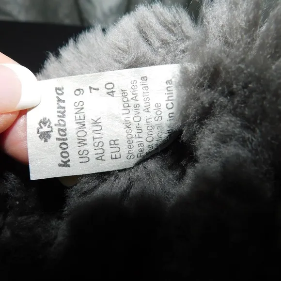 KOOLABURRA GRAY SUEDE SHEEPSKIN LEXY BOOTS SIZE 9