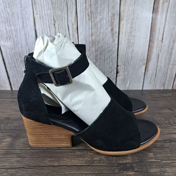 Kork-Ease Gazania Black Suede Wedge Ankle Strap Sandals Women's Sz 9 M (VGC)