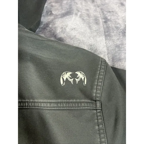 KUIU Rubicon Hooded Men's Soft Shell Water Resistant VIAS Jacket Size Medium