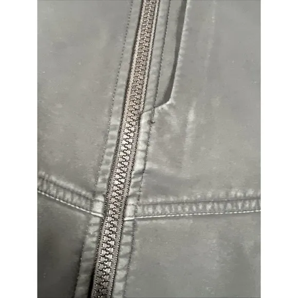 KUIU Rubicon Hooded Men's Soft Shell Water Resistant VIAS Jacket Size Medium