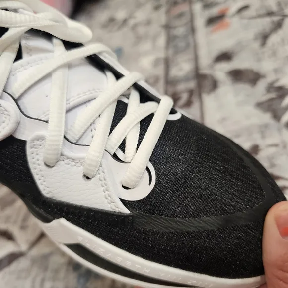 Kyrie Infinity TB Nike Basketball Shoes