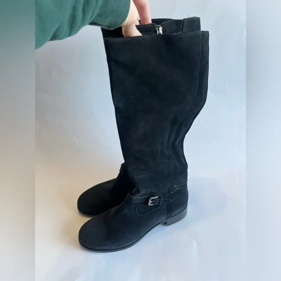 La Canadienne Women's 10M Black Suede Leather Tall Boots Buckle Accent 16&quot; NEW