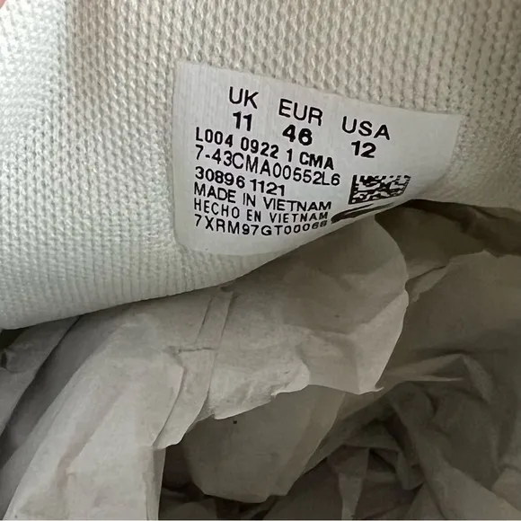 LACOSTE White L004 Canvas Men's Trainer Shoes Size 12 #1140