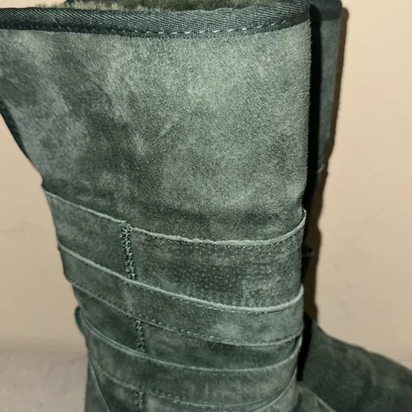 LaMO Green Tall Boots Size 7.5‎