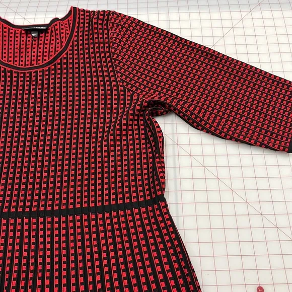 LANE BRYANT NWOT Fit/Flare 3/4 Red/Black Scoop Career/Party Sweater Dress 26/28
