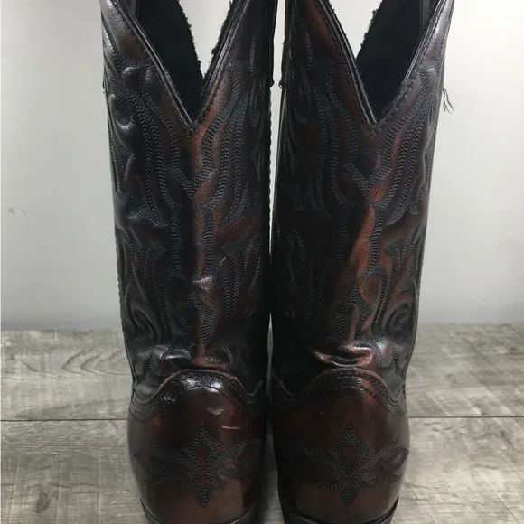 Laredo 6862 Hawk Snip Toe Maroon Leather Cowboy Western Pull On Mens Boots 8.5