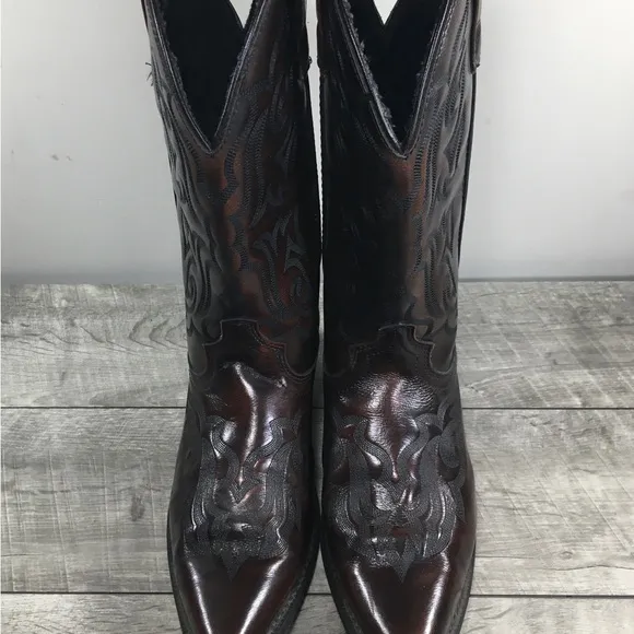 Laredo 6862 Hawk Snip Toe Maroon Leather Cowboy Western Pull On Mens Boots 8.5