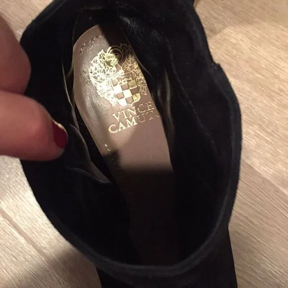 🎉Last deal 🎉Vince Camuto short boots ❤️
