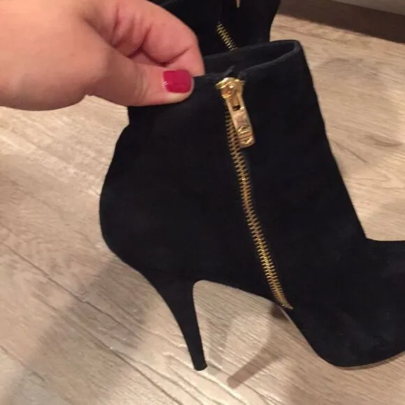 🎉Last deal 🎉Vince Camuto short boots ❤️