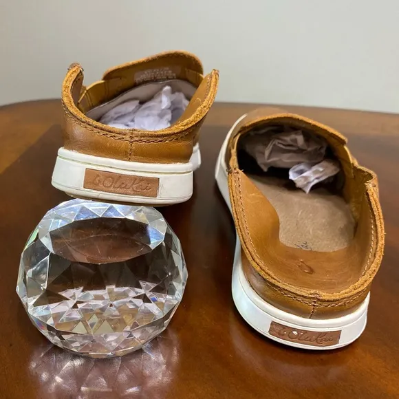 Leather Shoes Olukai Pehuea Leather Slip-On Shoes W 6.5