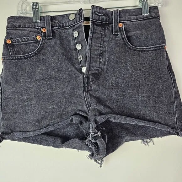 Levi's Premium‎ Ribcage Shorts (size 27) Black Denim Cotton Button Fly Womens