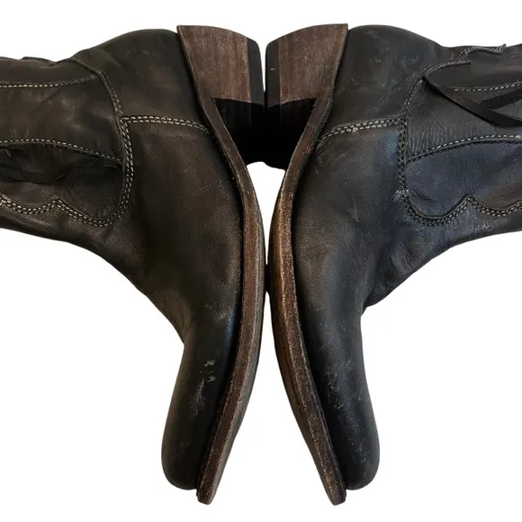 Liberty Black Distressed Black Tambor Tall  Boot, Sz 8