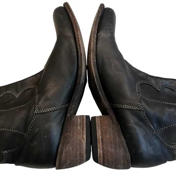 Liberty Black Distressed Black Tambor Tall  Boot, Sz 8