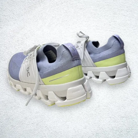 Like NEW Cloudswift 3 Running Shoes by On Running