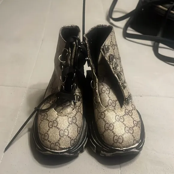 Little girls GUCCI short boots