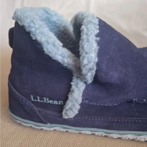 L.L. Bean Women’s Fleece Lined Slip on Insulated Shoes Booties Size 10