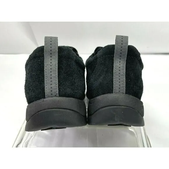 L.L. Bean Mens 9 M Black Snow Shoes Vibram Tek 2.5 Arctic Grip Primaloft Slip On