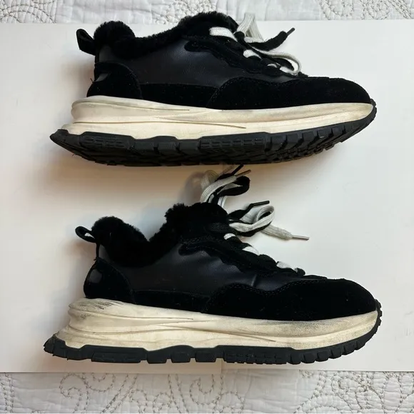 Lonza black sneakers euro sz 39
