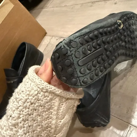 Louis Vuitton Men's Black Loafers