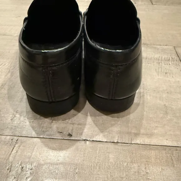 Louis Vuitton Men's Black Loafers