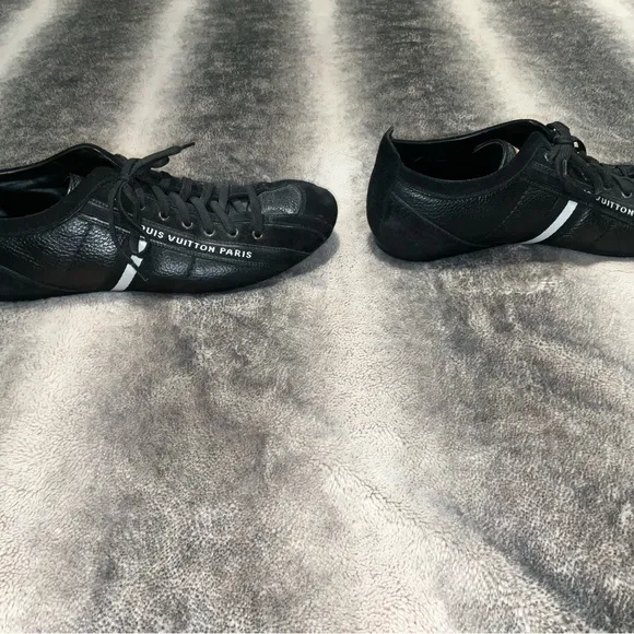 Louis Vuitton Paris Men's Black Sneakers