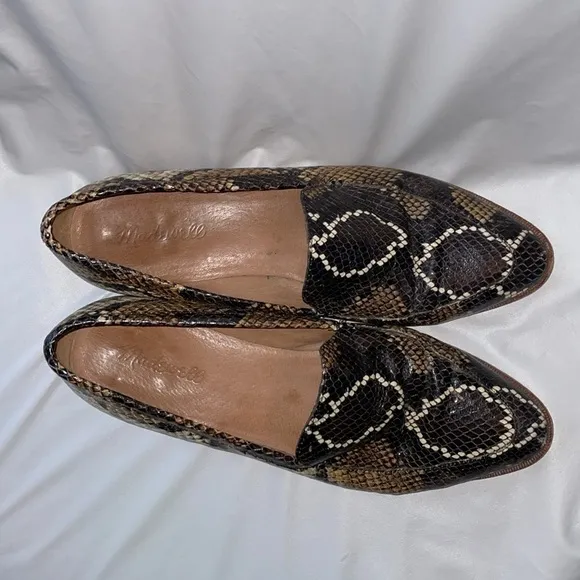 Madewell Frances Snake Embossed Leather Loafer in Warm Ash Multi color size 9.5