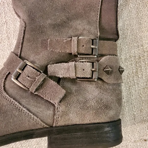 Marc Fisher suede boots