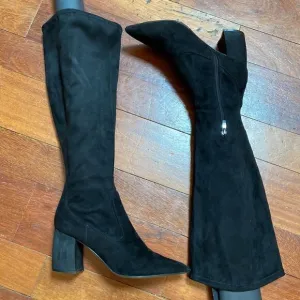 Marc Fisher Pointy-Toe Tall Black Boots Size 10M